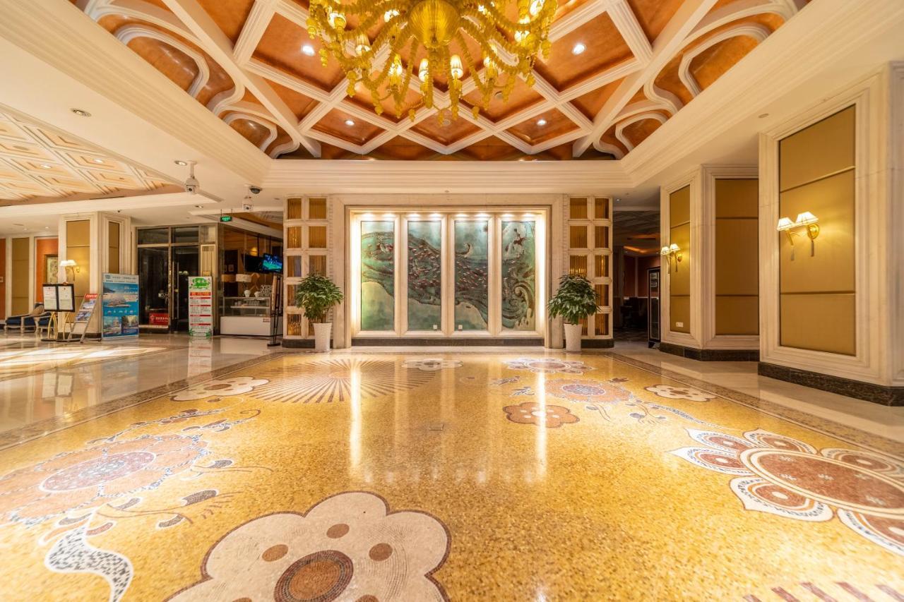 Ramada Yichang Hotel Esterno foto
