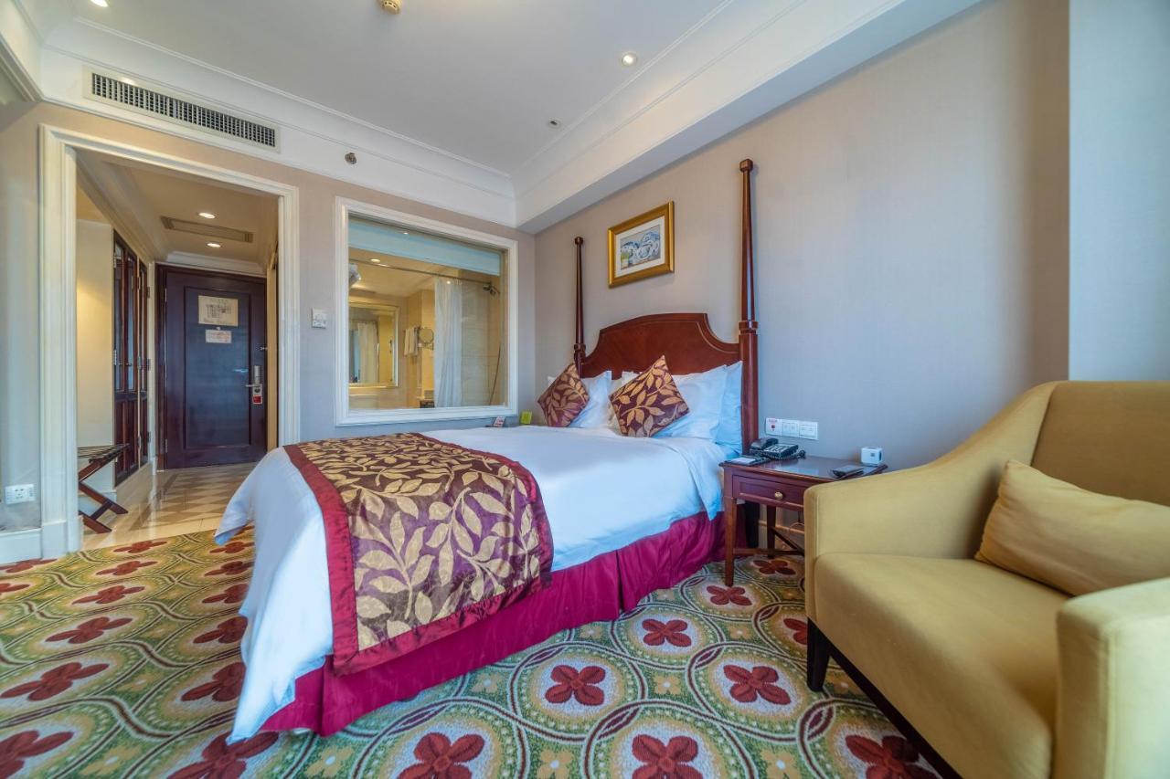 Ramada Yichang Hotel Esterno foto