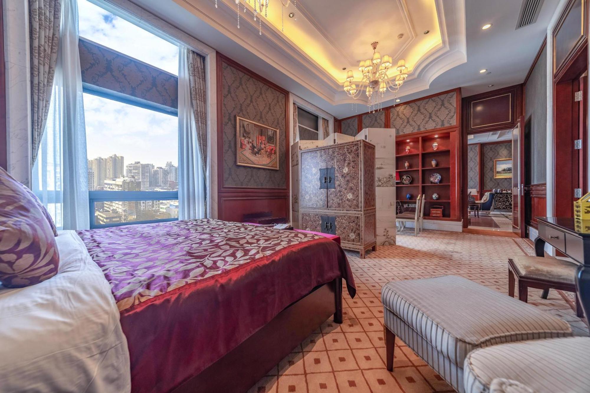 Ramada Yichang Hotel Esterno foto