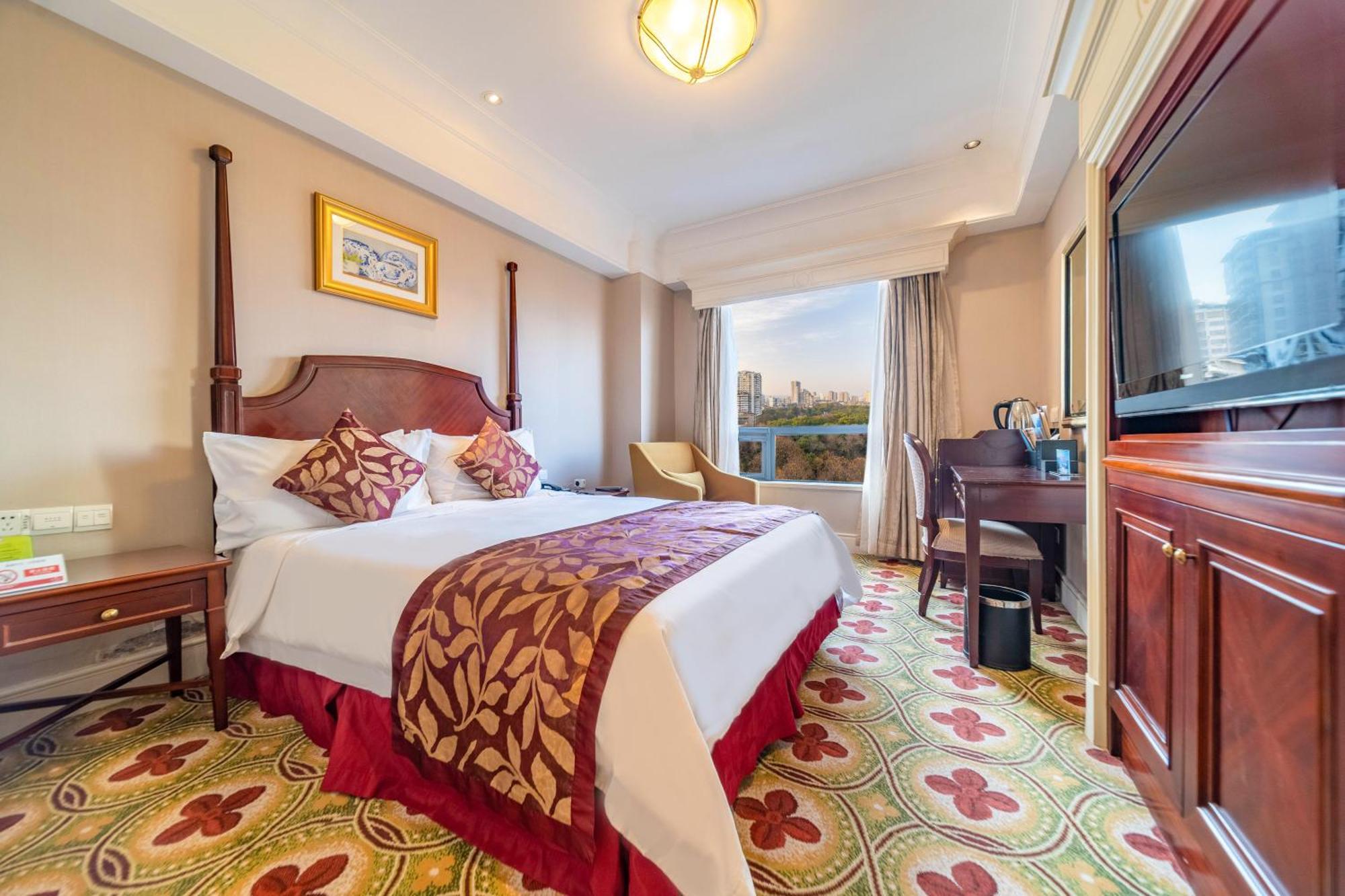 Ramada Yichang Hotel Esterno foto