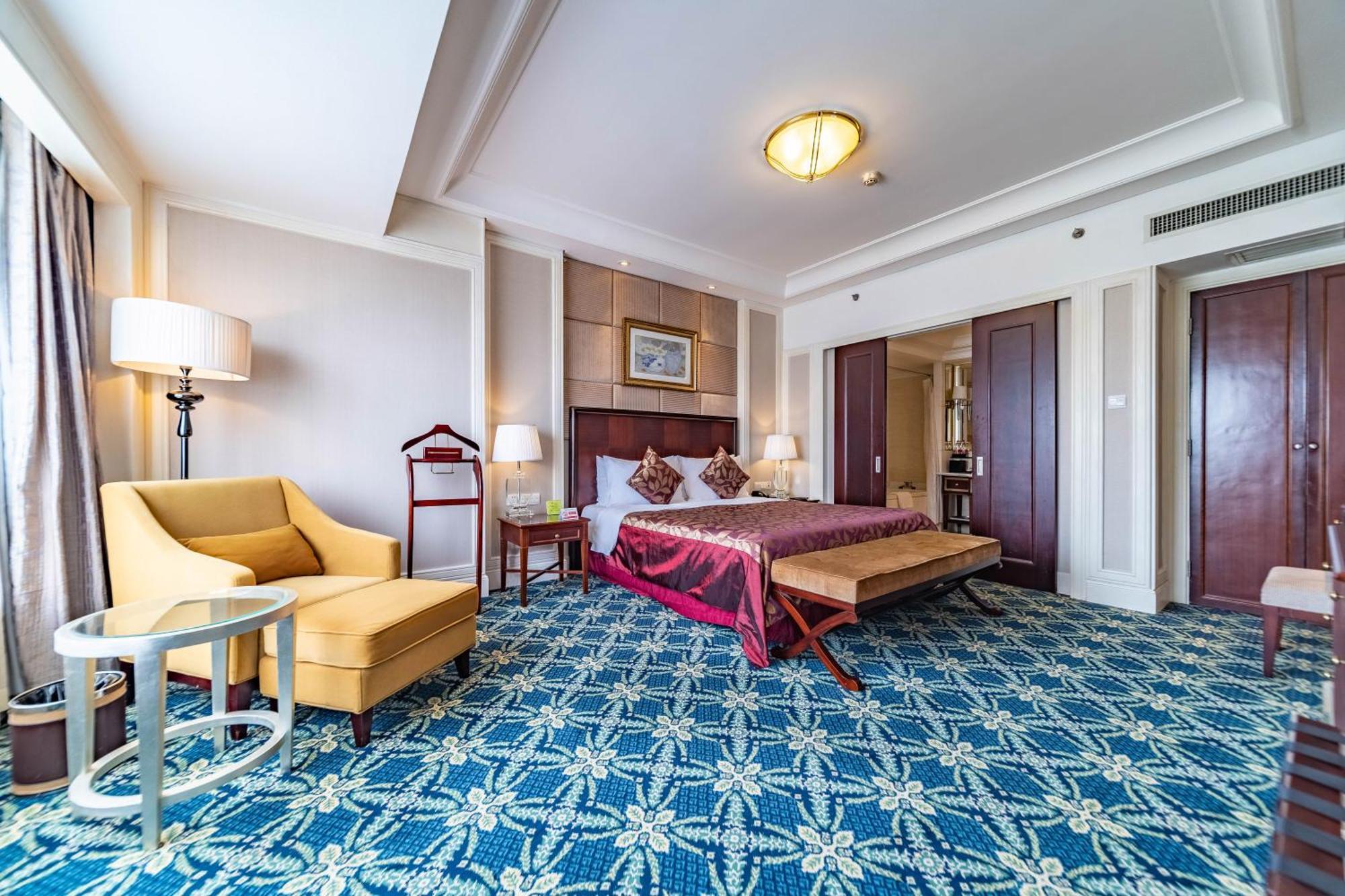 Ramada Yichang Hotel Esterno foto