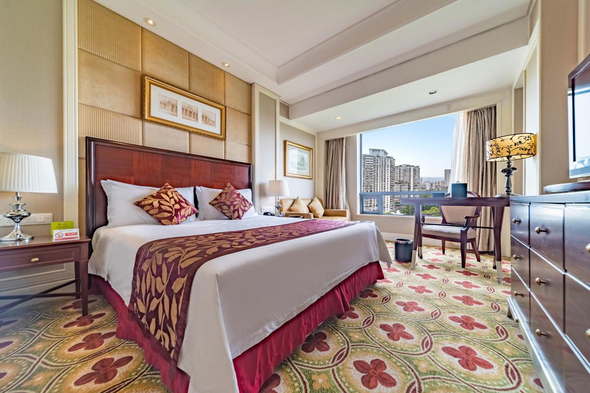 Ramada Yichang Hotel Esterno foto